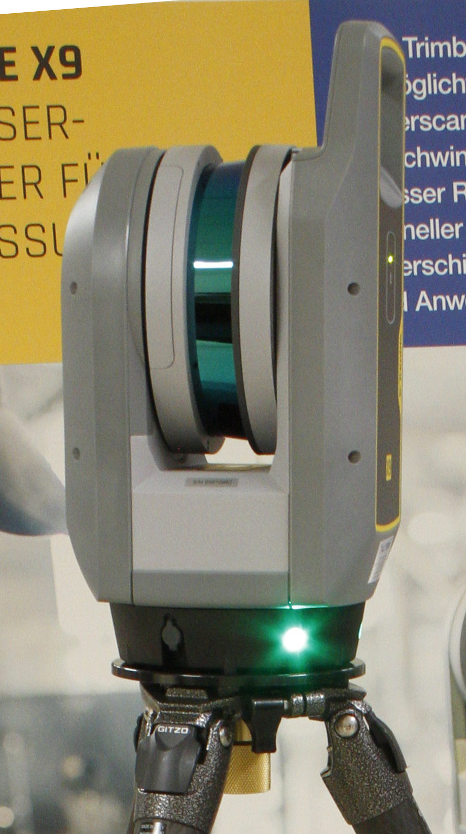 Laserový skener na stativu